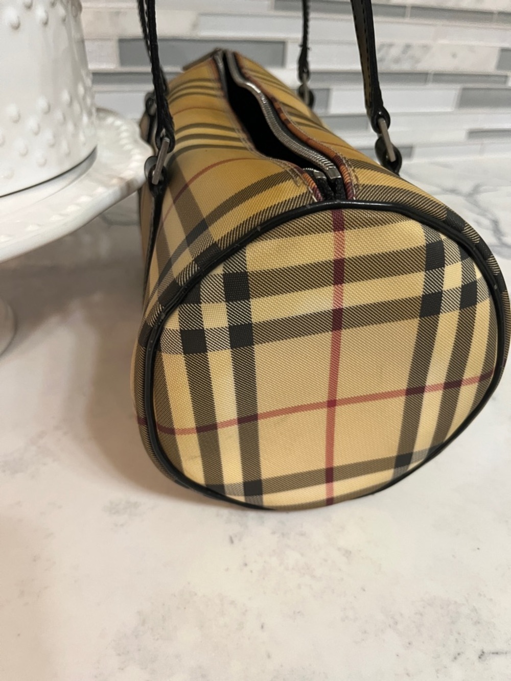 Burberry Beige Plaid Barrel Satchel with Black Trim - Picture 4 of 13